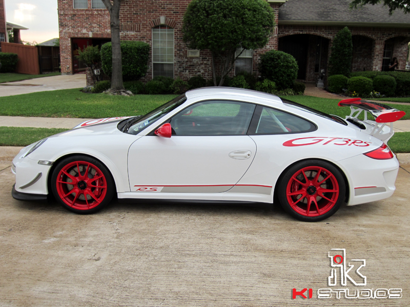 2010 Porsche GT3 RS With RS 4.0 Theme