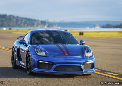 Porsche GT4 Stripes - Red and Blue by KI Studios