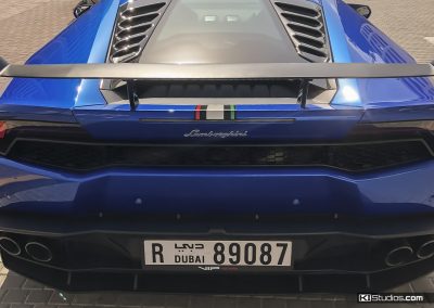 Blue Lamborghini Huracan Rear with Italian Color Stripes - KI Studios