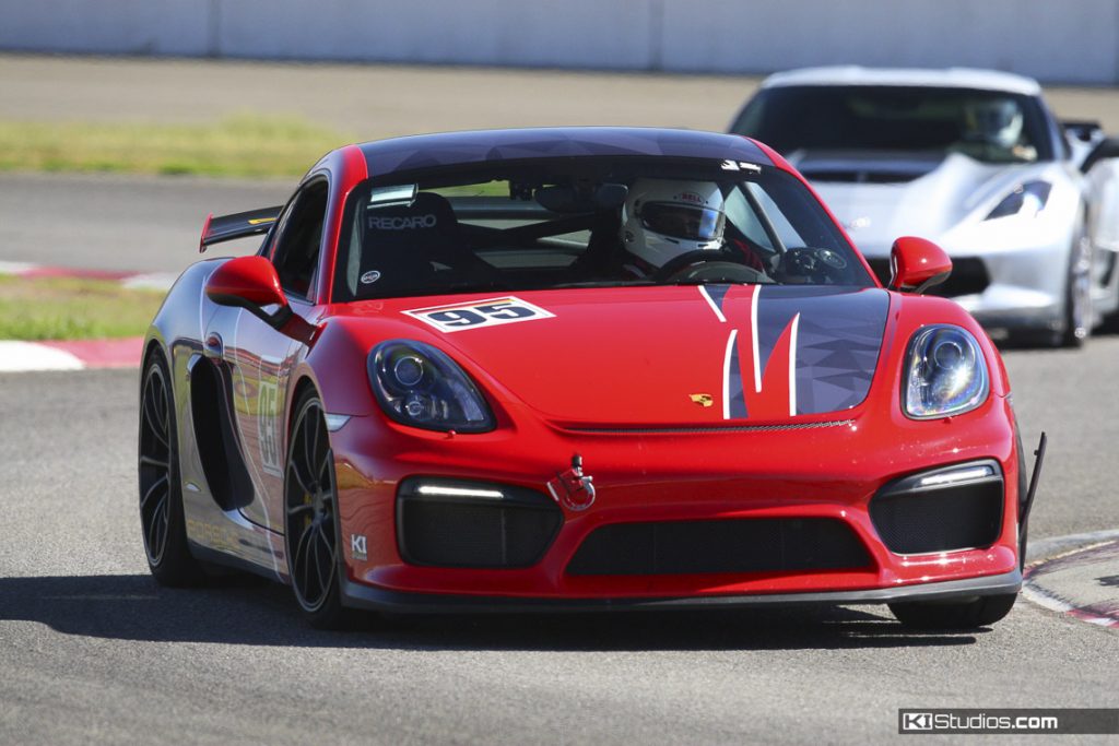 Red Cayman GT4 in the Track