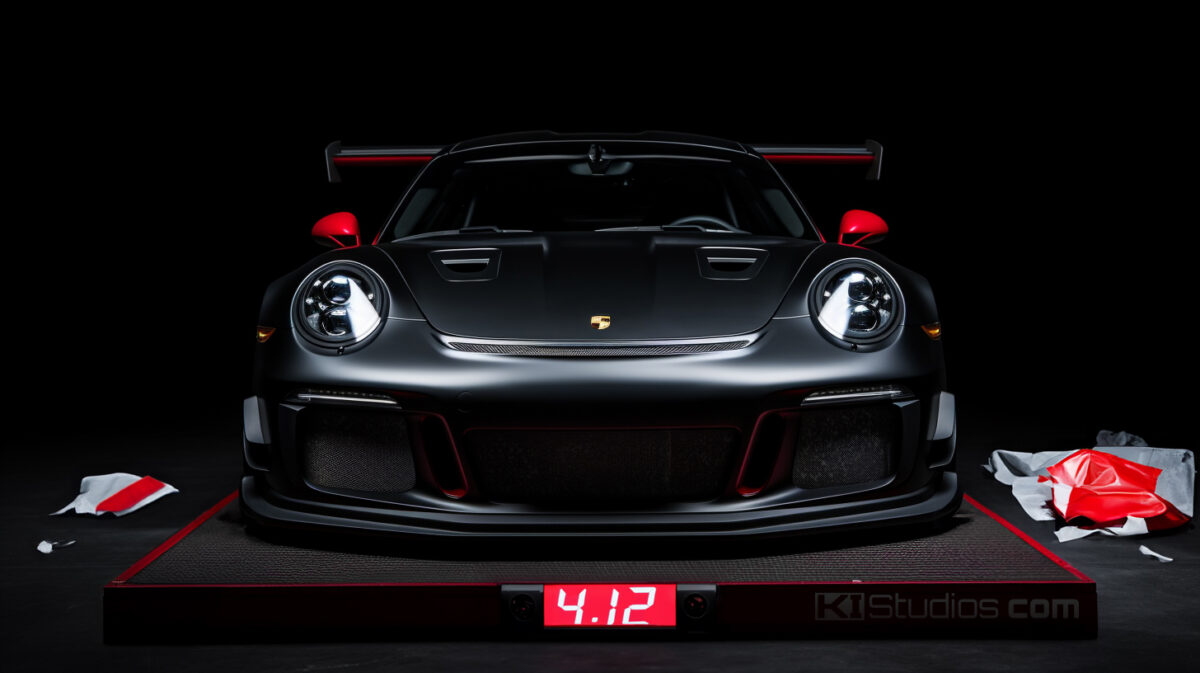 Porsche GT3 Cup, front view, wrap weight