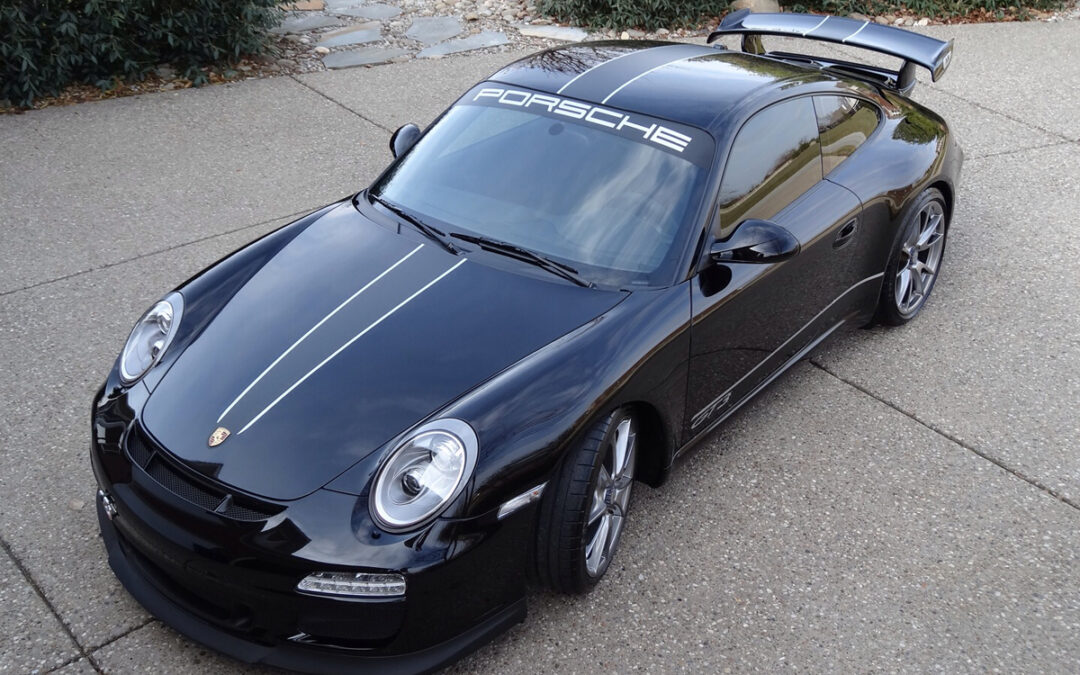 Matte black on Black Porsche GT3